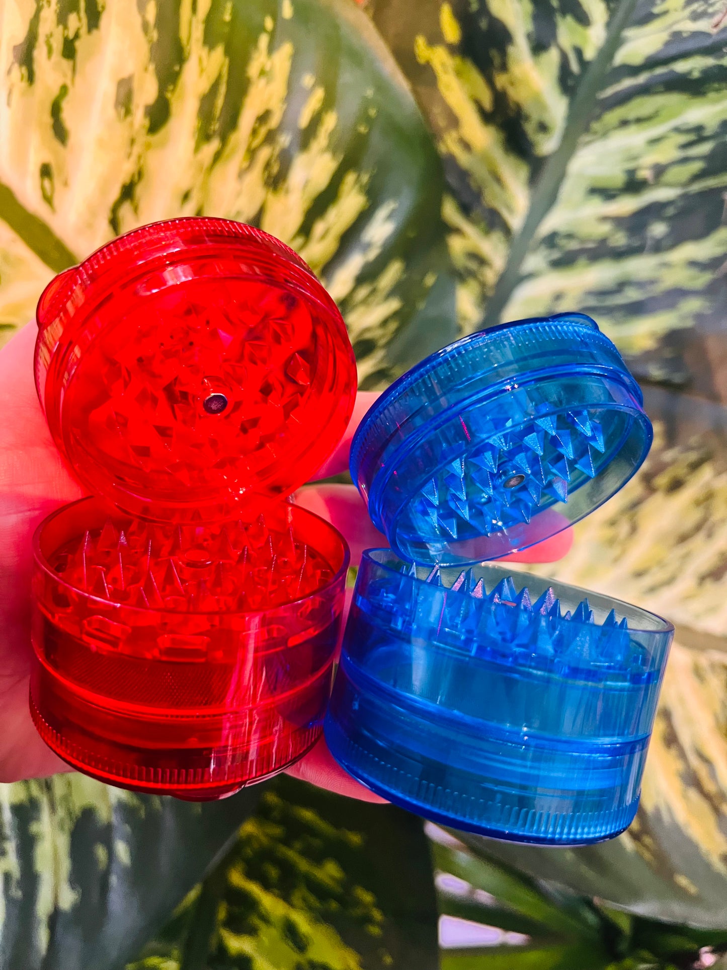 Atomic 3 Part Plastic Grinder
